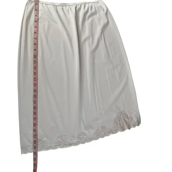 Vintage Shadowline Half Slip Large Tall Beige Nylon Lace Trim 27" USA Made - Picture 8 of 8